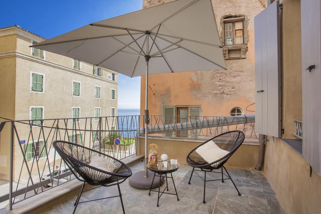 U Palazzu Ghejenuvese * Bastia (Corsica)